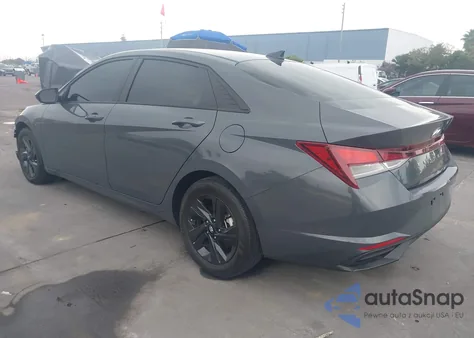 2023 Hyundai Elantra Sel z USA, uszkodzony, nr VIN KMHLM4AG7PU627247